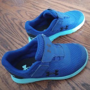 Under Armour boys shoes